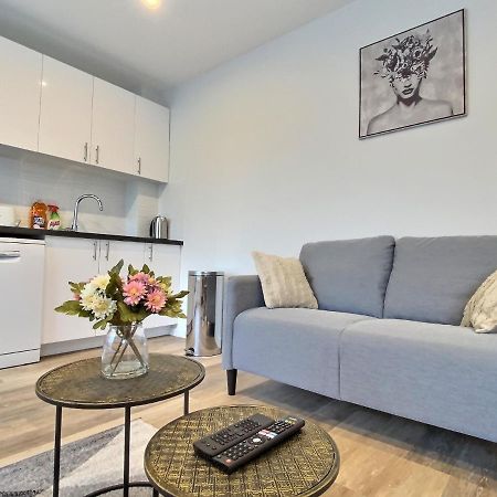 Cozy Appart' A Deux Pas De La Gare - Cozy Houses Palaiseau Bagian luar foto