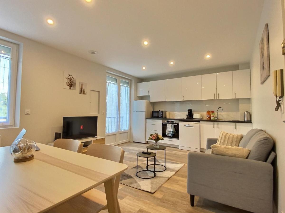 Cozy Appart' A Deux Pas De La Gare - Cozy Houses Palaiseau Bagian luar foto